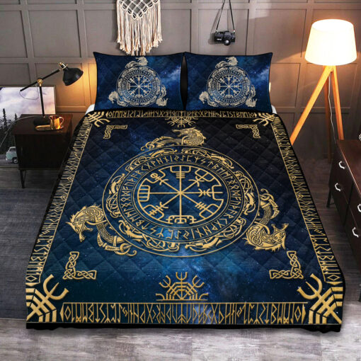 Viking Vegvisir Quilt Set, Norse Compass Bedding with Runes | Premium Nordic Blanket for All Seasons